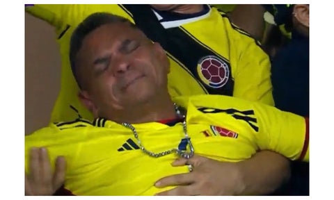 [Video] Papá de Lucho Díaz casi se desmaya de la emoción