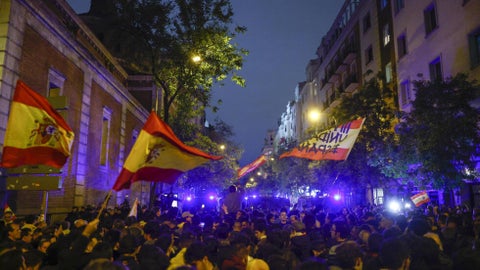 España