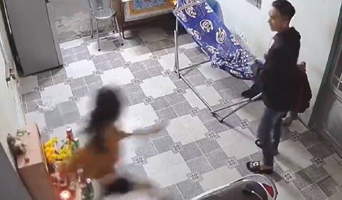 Golpiza de mujer a hombre