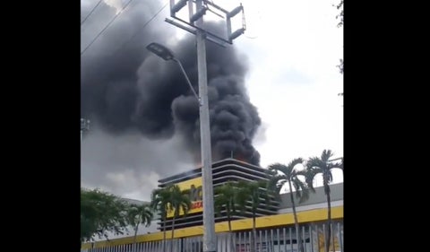 Incendio en VIVA de Envigado