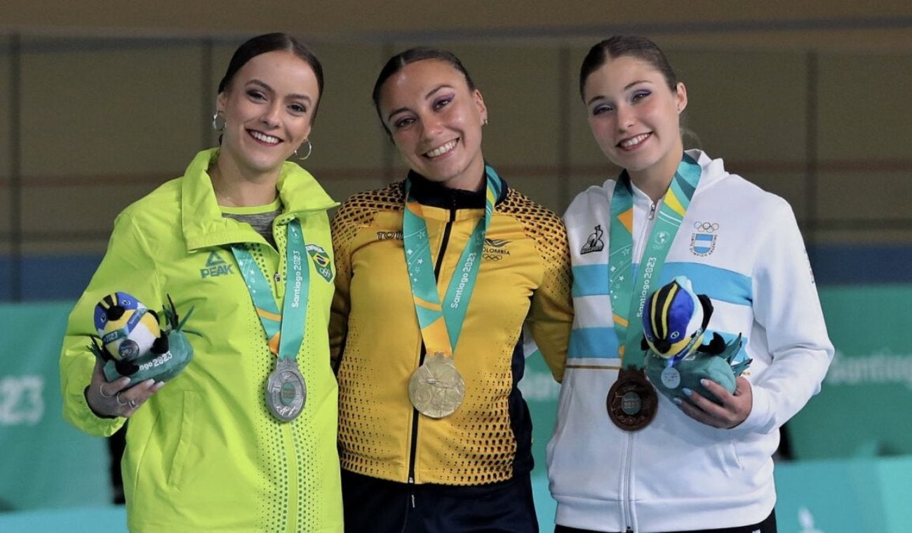 Sandra Liliana Díaz gana la medalla de oro para Colombia en patinaje artístico. Juegos Panamericanos