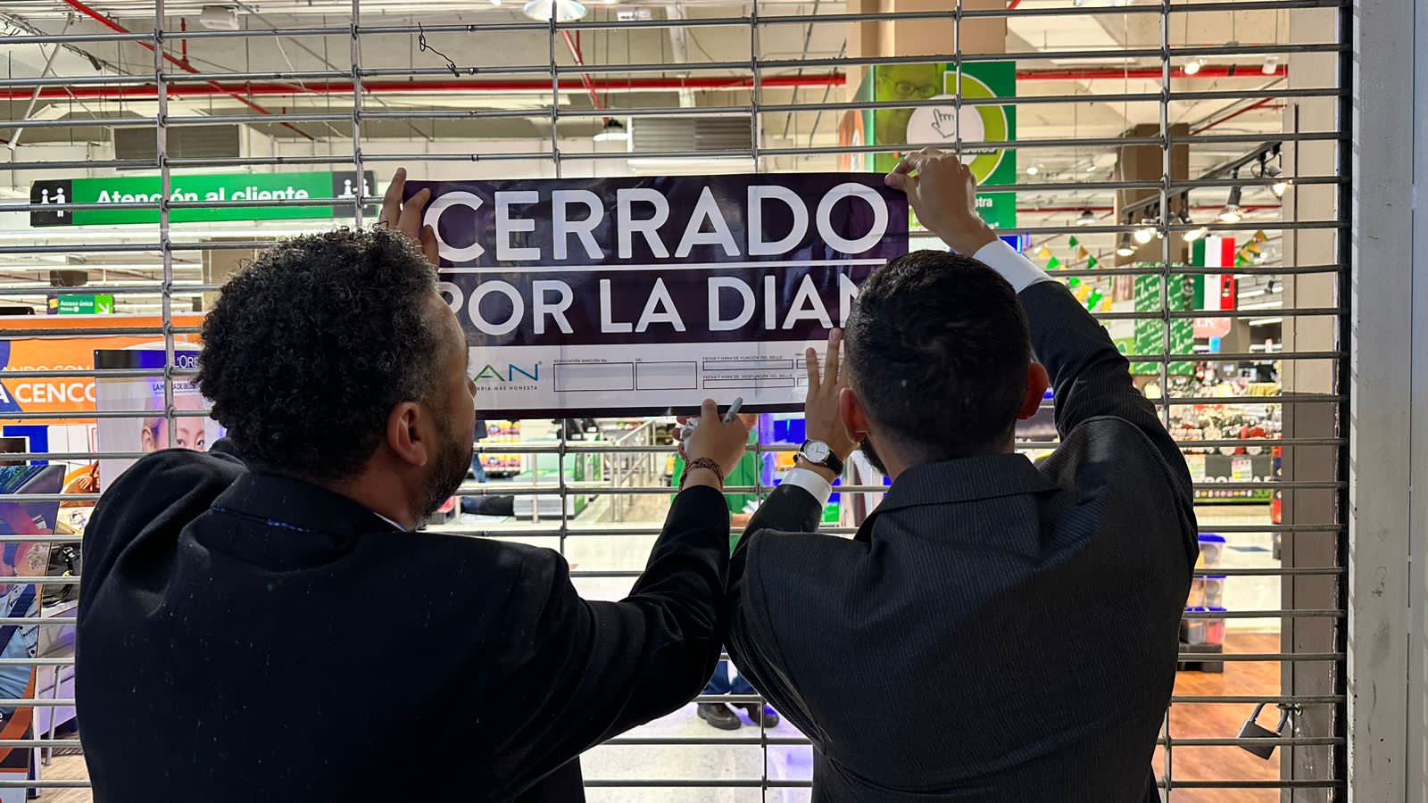 Cierre_Jumbo_Centro_Comercial_Santa_Fe
