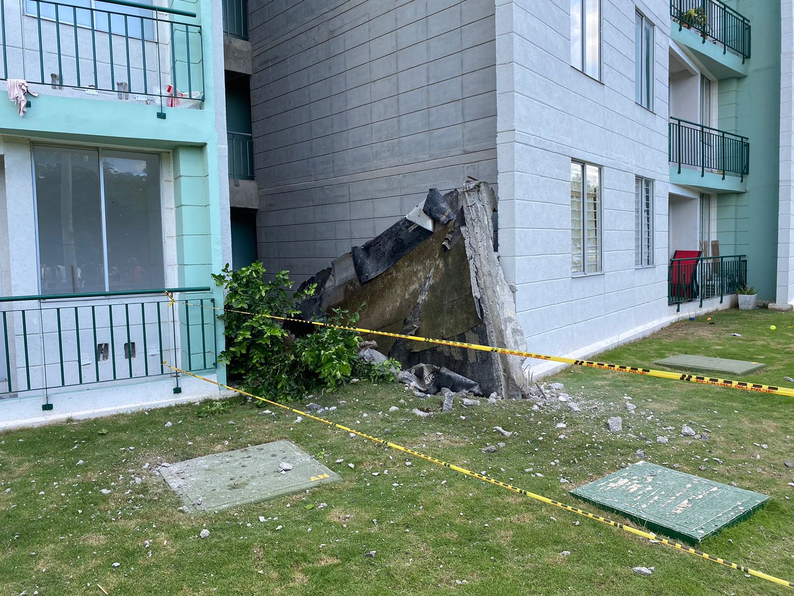Emergencia por colapso de estructura de un conjunto residencial en Cartagena