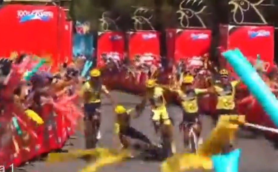 Ciclistas caídos
