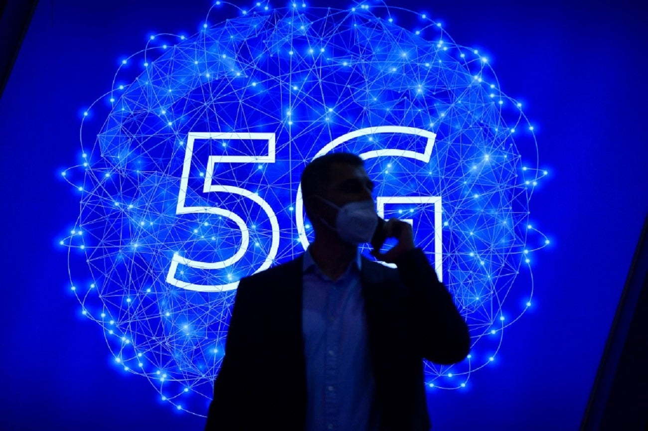 Telefonía 5G - referencial