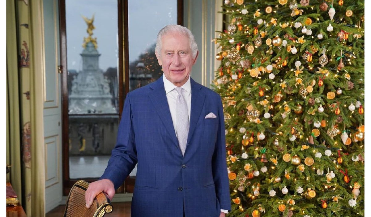 El rey Carlos III de Inglaterra pide proteger el planeta en su discurso de Navidad