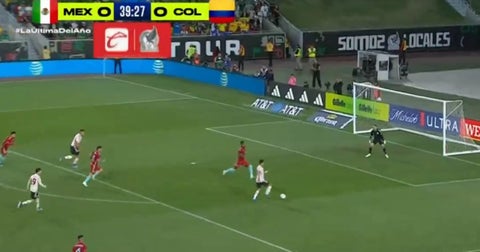 [Video] Golazo de México contra Colombia: grave error HOY