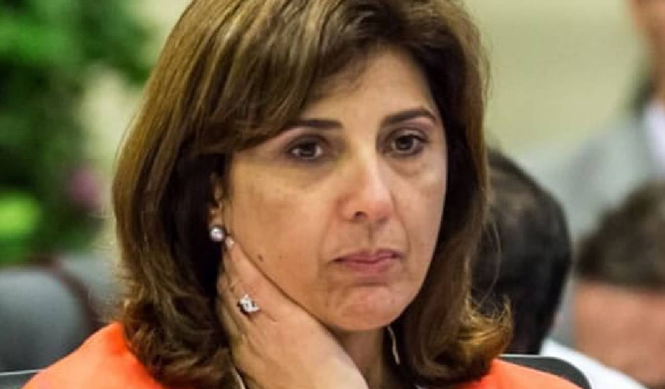 María Angela Holguín