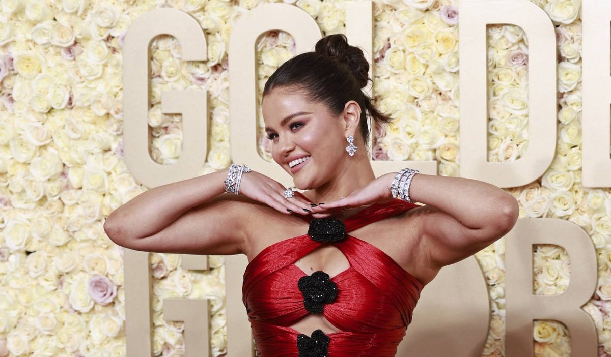 Selena Gómez en los Golden Globes