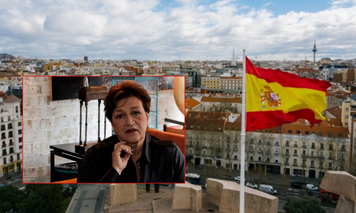 Vicky Hernández exiliada a España