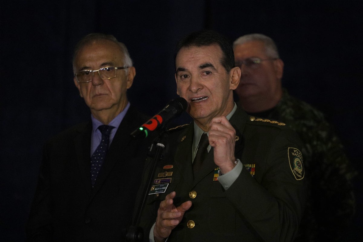 Declaraciones del Consejo Gremial Nacional junto al Ministro de Defensa, Iván Velásquez, y la Cúpula Militar y de Policía.