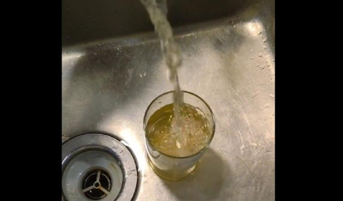 Agua amarilla en Bogotá