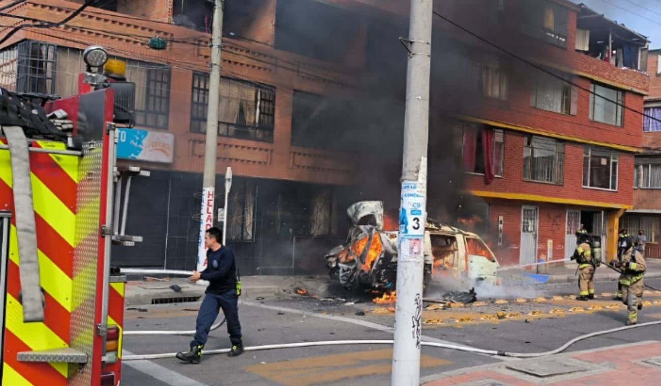Ambulancia se incendio en Suba