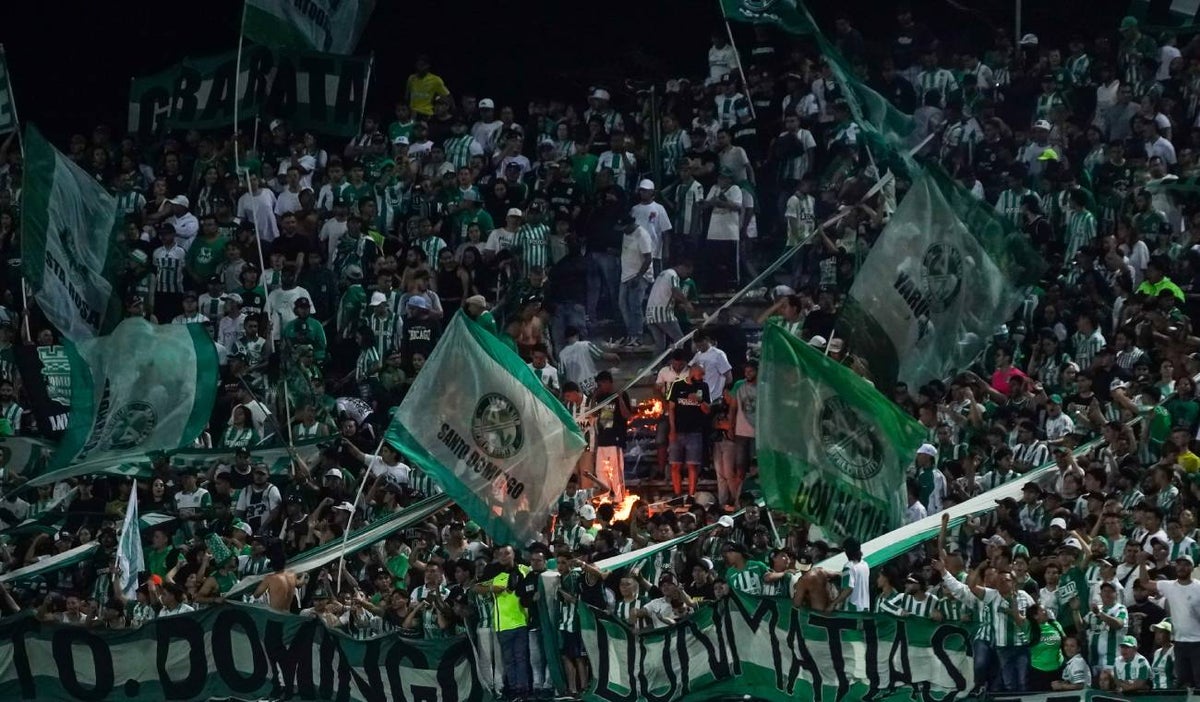 Hinchas del Nacional