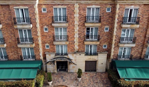 Hotel Windsor House By GEH Suites