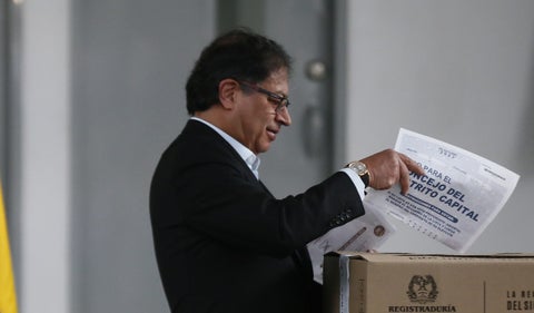 Gustavo Petro arremete contra Thomas Greg
