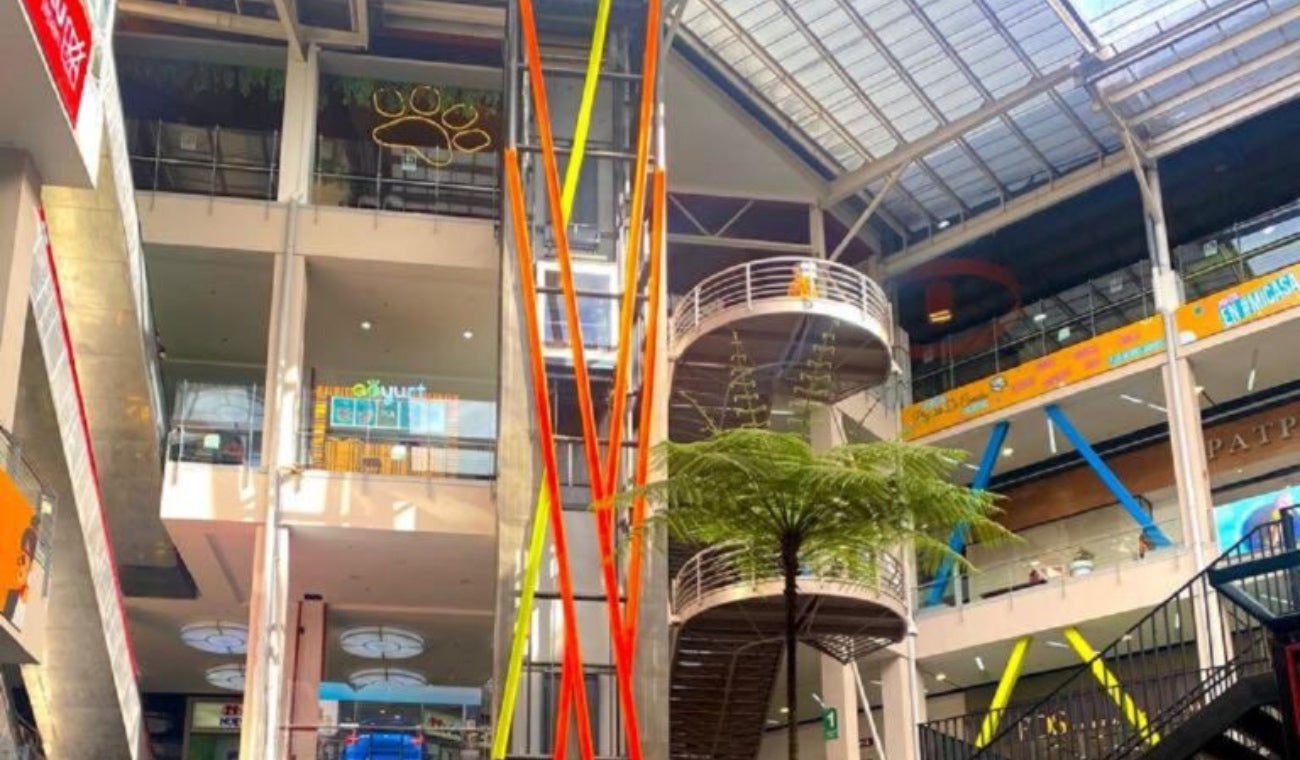 Centro comercial Portal 80