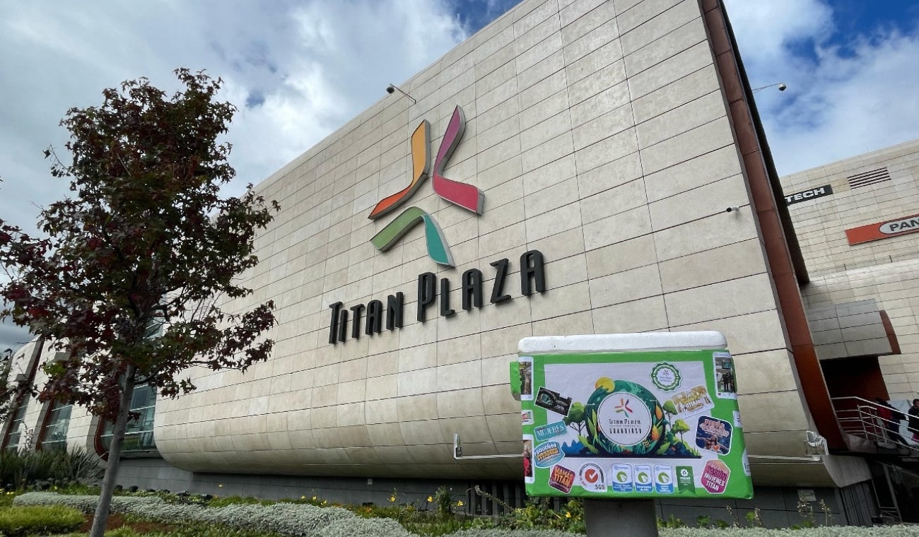 Titán Plaza