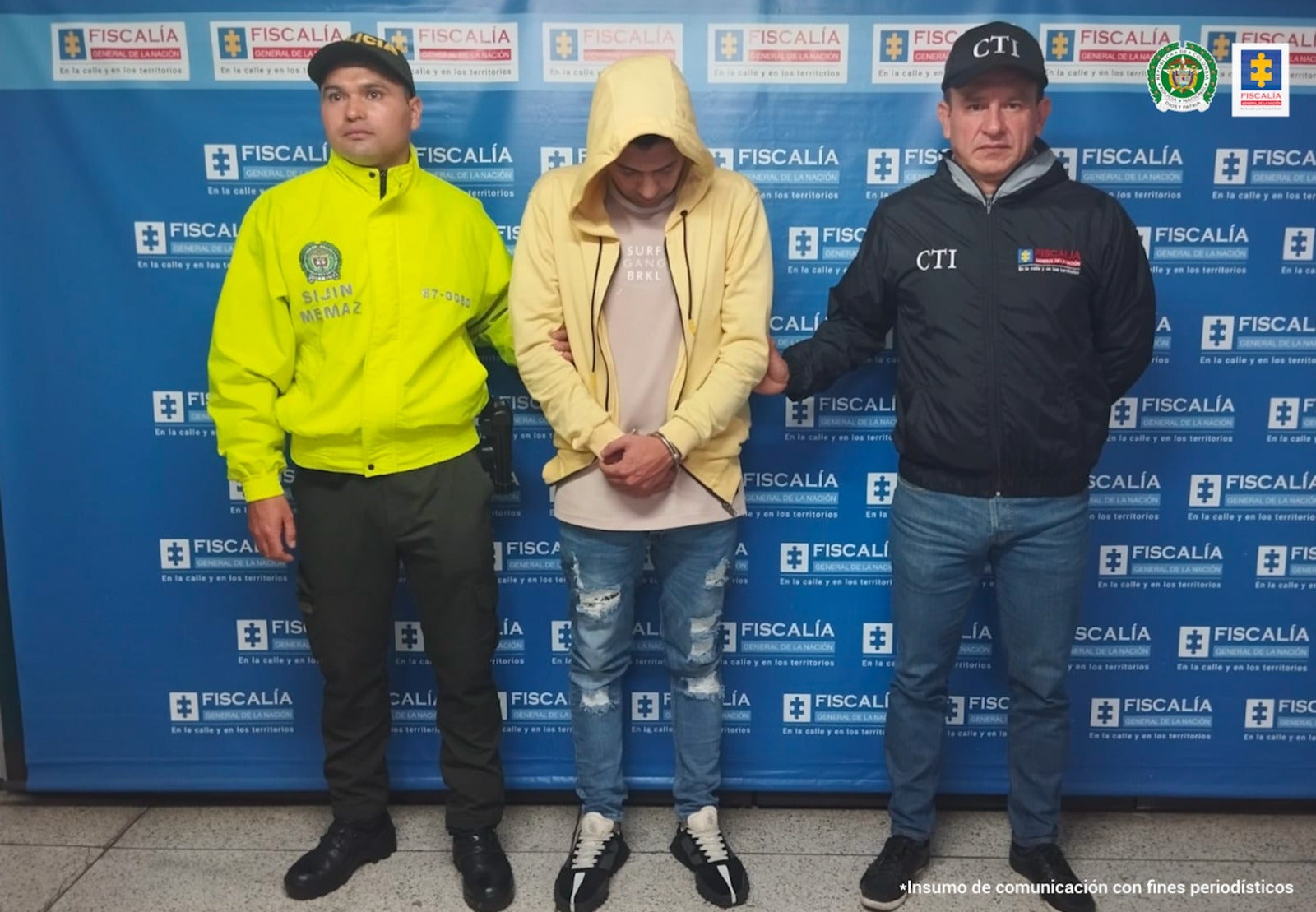 El director de La Fiscalía en Caldas, Armando Castrillón Grajales explicó que José Ubaner llamaba a distintas personas, obtenía información personal y los datos de las tarjetas de crédito que serían utilizadas en establecimientos de comercio de Manizales.
