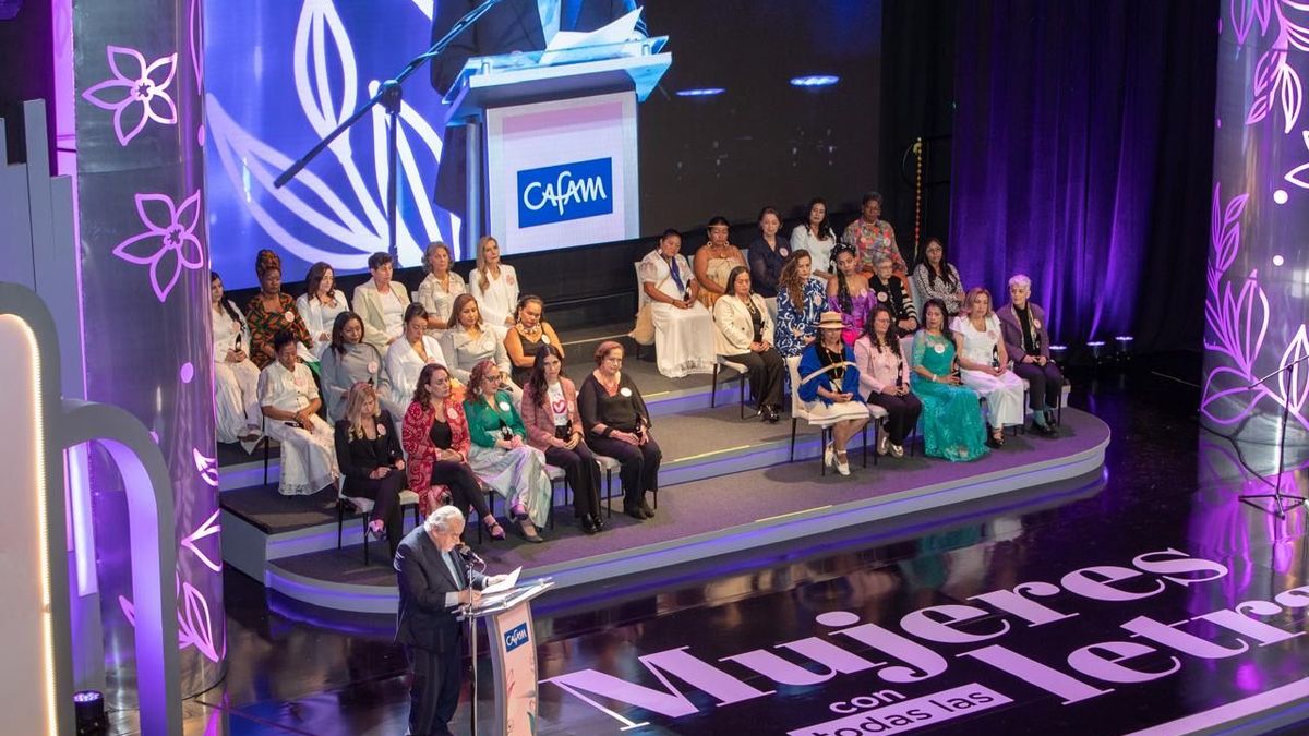 Finalistas del Premio Cafam a la mujer 2025