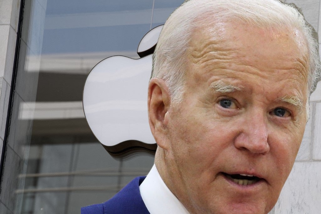 Gobierno Biden presiona a Apple