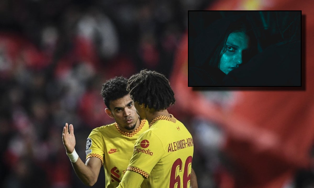 Compañero de Luis Díaz es duramente acosado por una fanática: le manda fotos subidas de tono