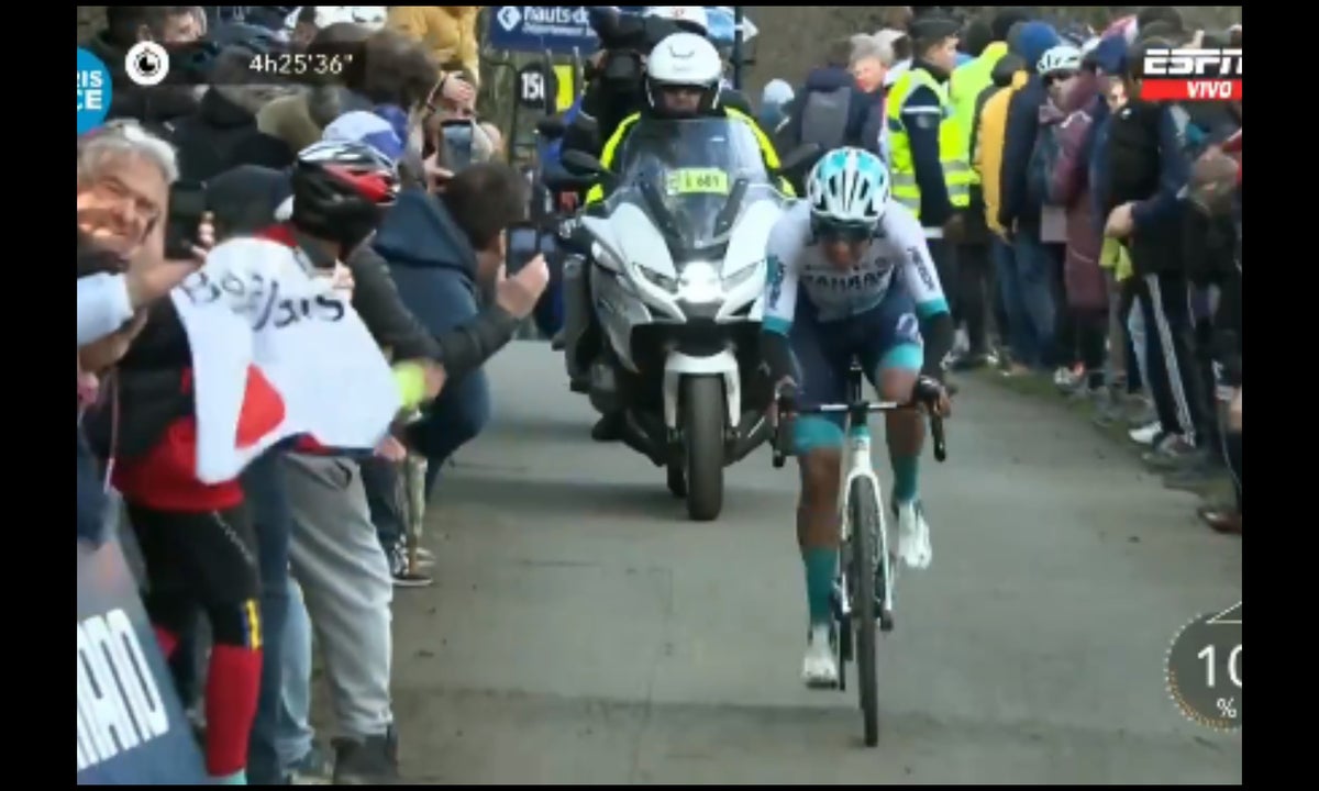Video de victoria de Santiago Buitrago en etapa 4 Paríz Niza