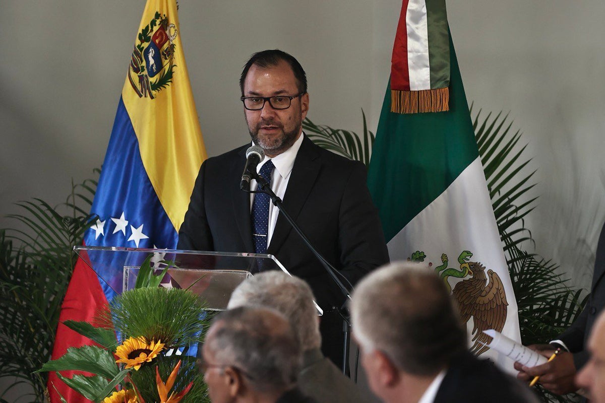 Canciller de Venezuela, Yvan Gil