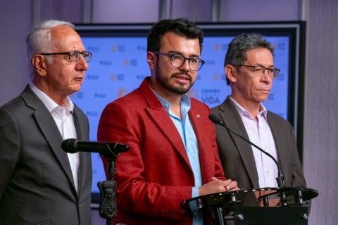 Ministro de salud y superintendente de salud en la Casa de Nariño