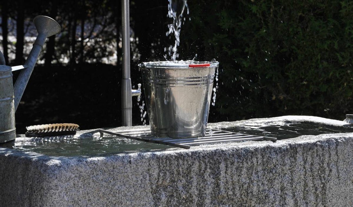 Balde con agua