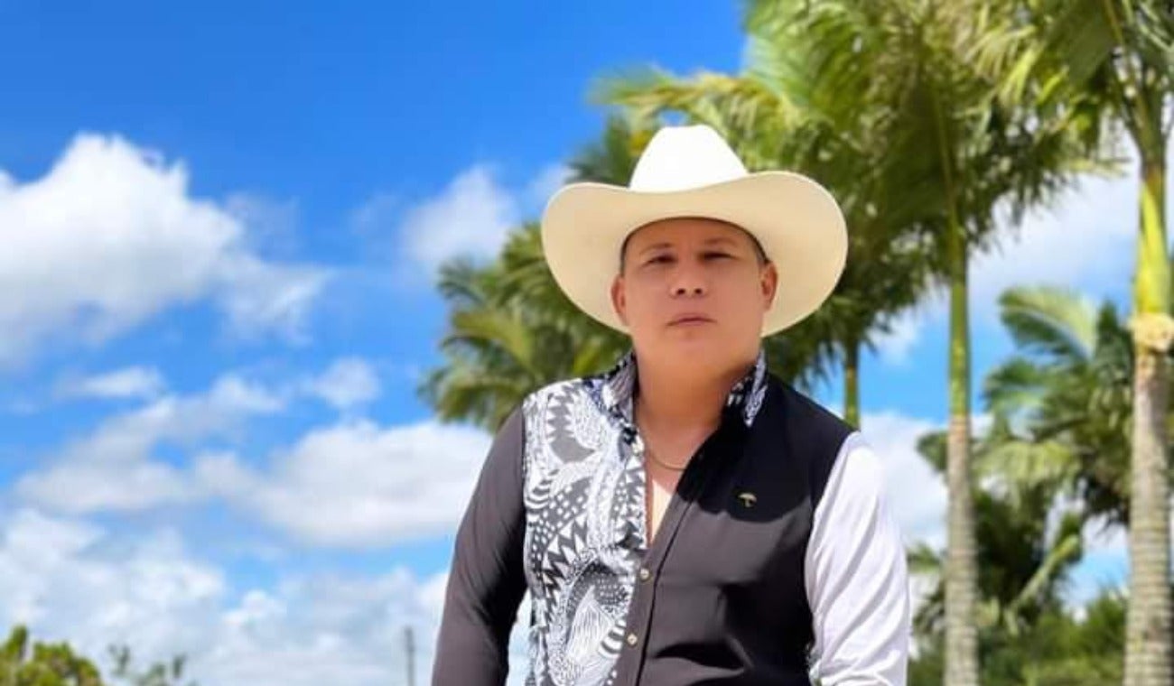 Sebastián Muñoz, cantante de música popular