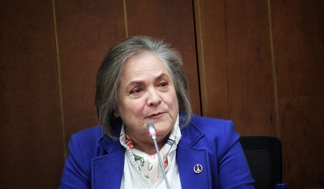 Clara López