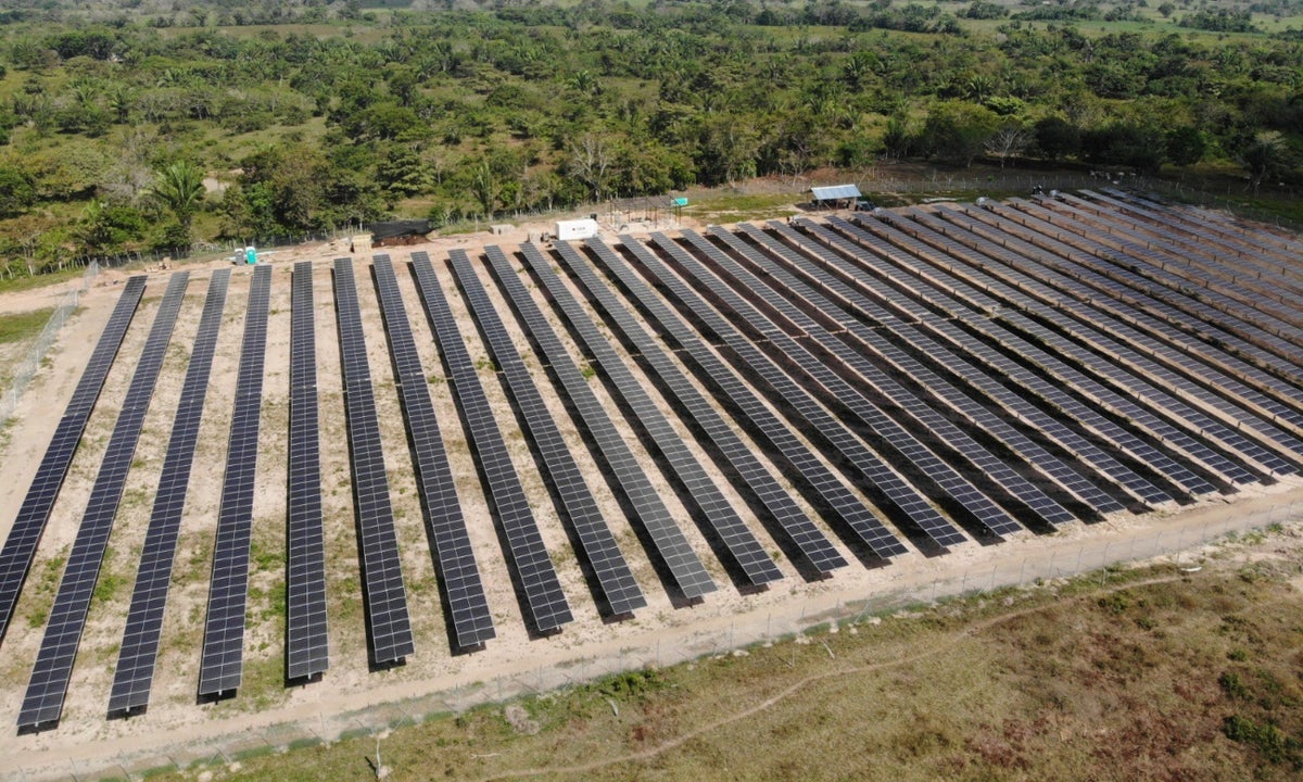 Colombia estrena el PRIMER laboratorio de energía solar