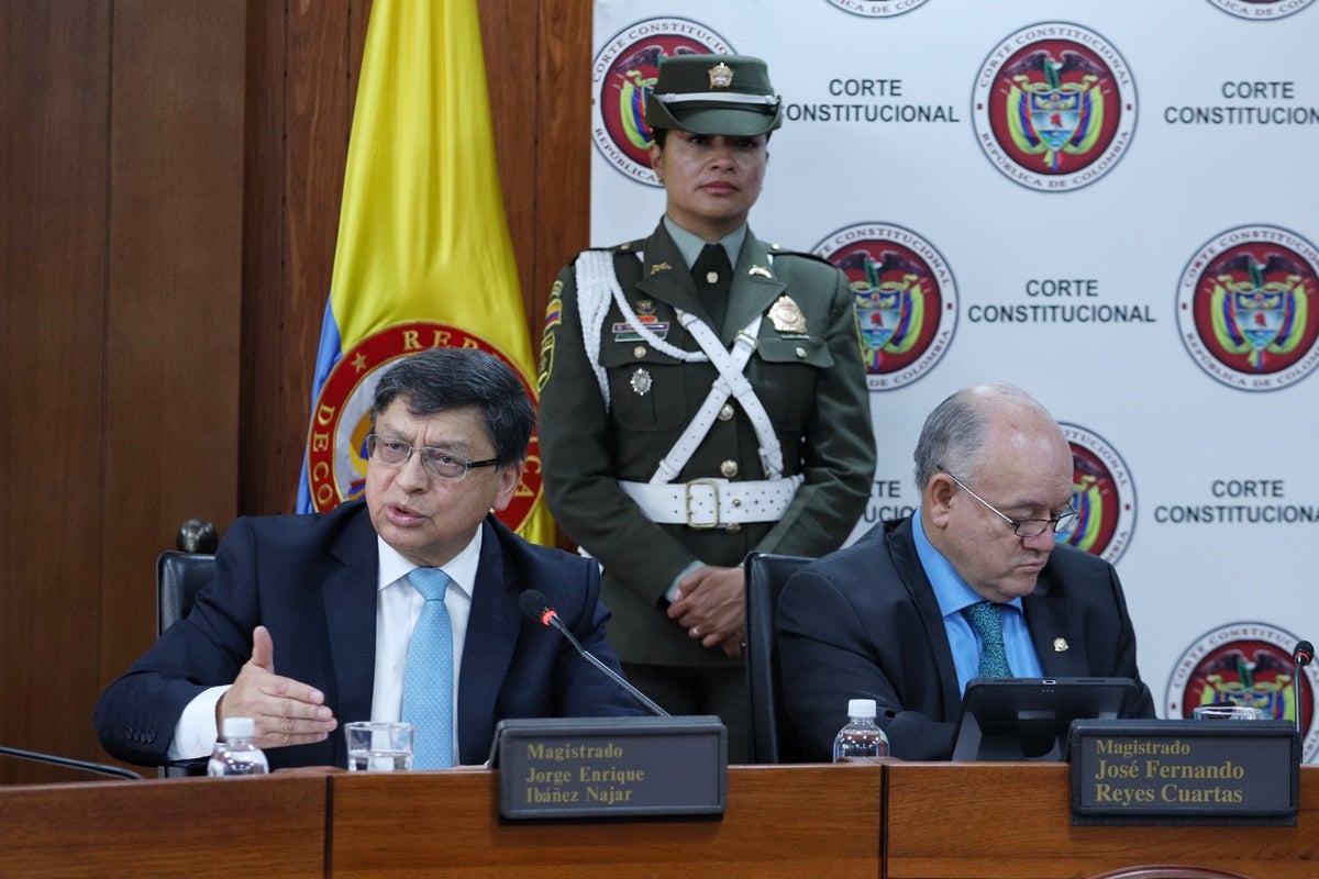 Magistrado, Jorge Enrique Ibáñez, vicepresidente Corte Constitucional y Magistrado José Fernando Reyes Cuartas, presidente Corte Constitucional
