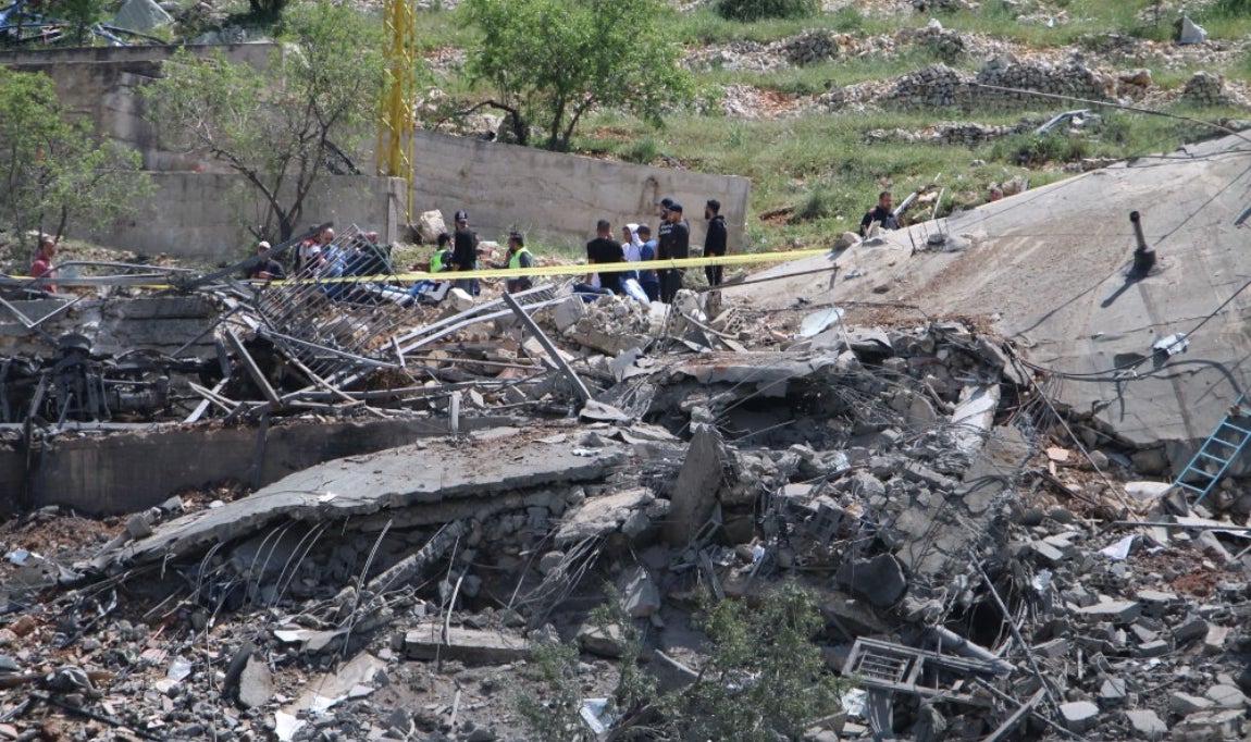 Un bombardeo israelí alcanzó un edificio del movimiento libanés Hezbolá