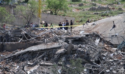 Un bombardeo israelí alcanzó un edificio del movimiento libanés Hezbolá