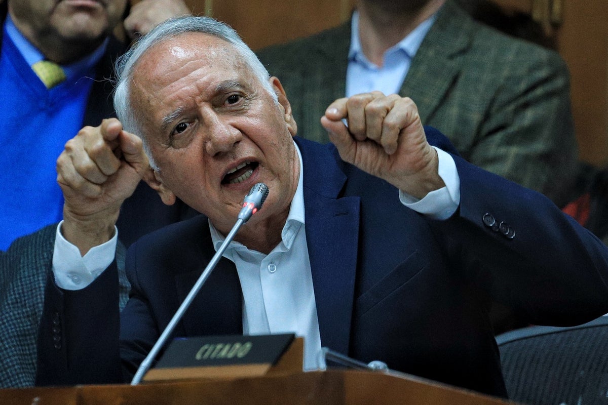 Guillermo Alfonso Jaramillo, Ministro de Salud