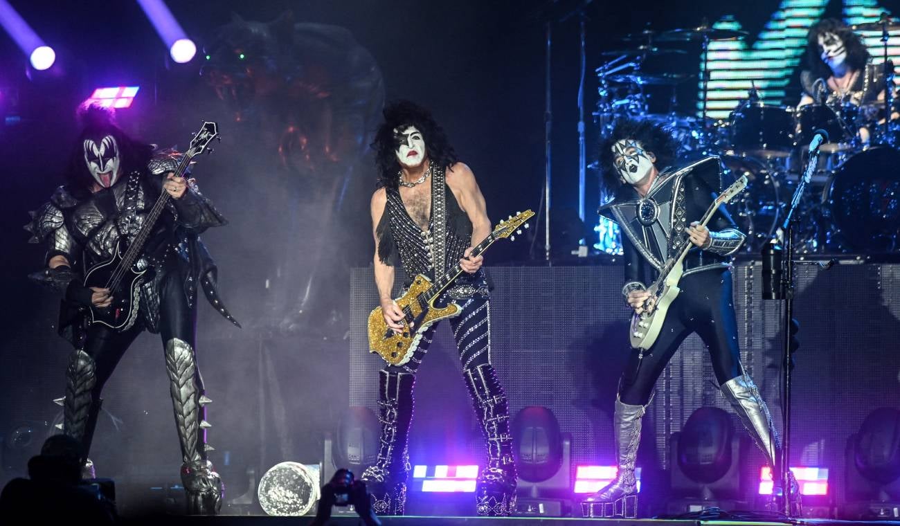 Kiss