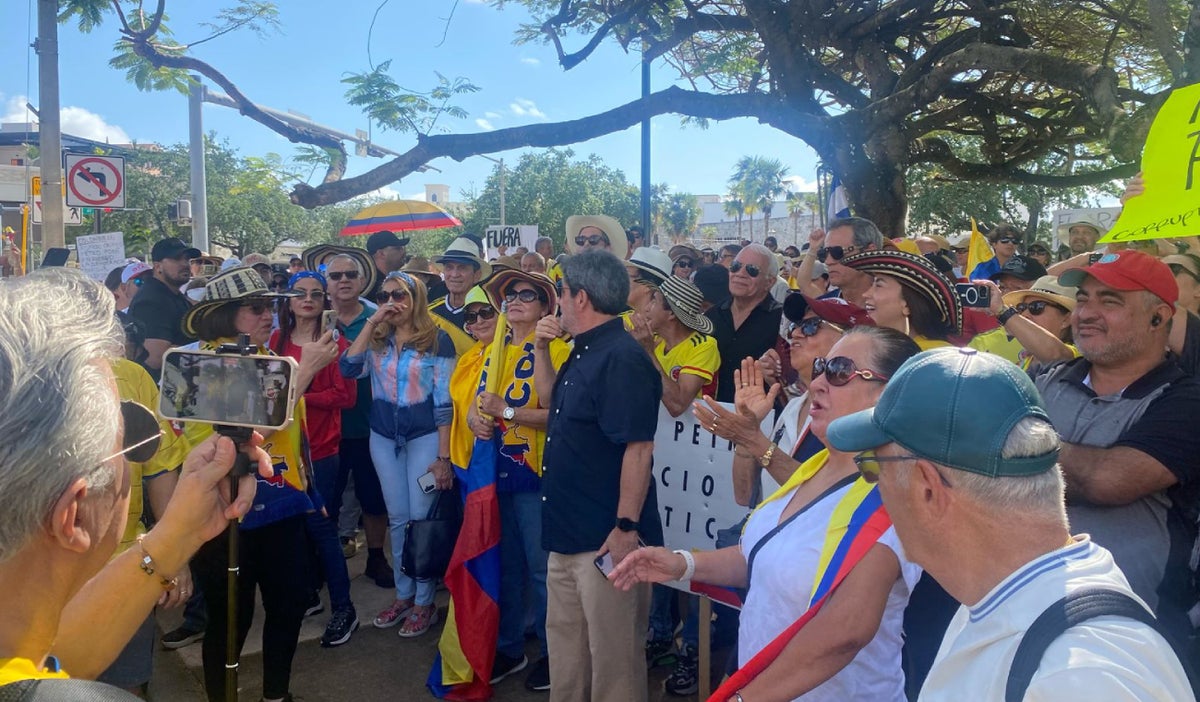 Marchas contra el Gobierno Petro en Miami