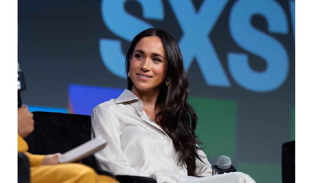 Amigas en la vida y en el dolor: Meghan Markle y Kelly McKee Zajfen.