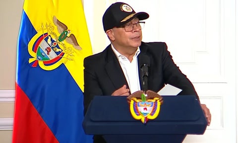 ¿El cambio de look del presidente Petro?