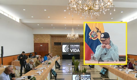Gustavo Petro en el cónclave