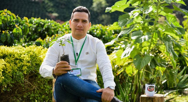 Ramón Majé Floriano, docente de la Institución Educativa Municipal Montessori de San Francisco
