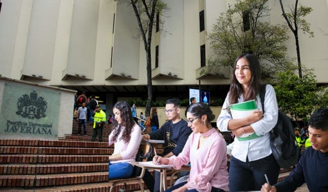 Becas para estudiar en Universidad Javeriana