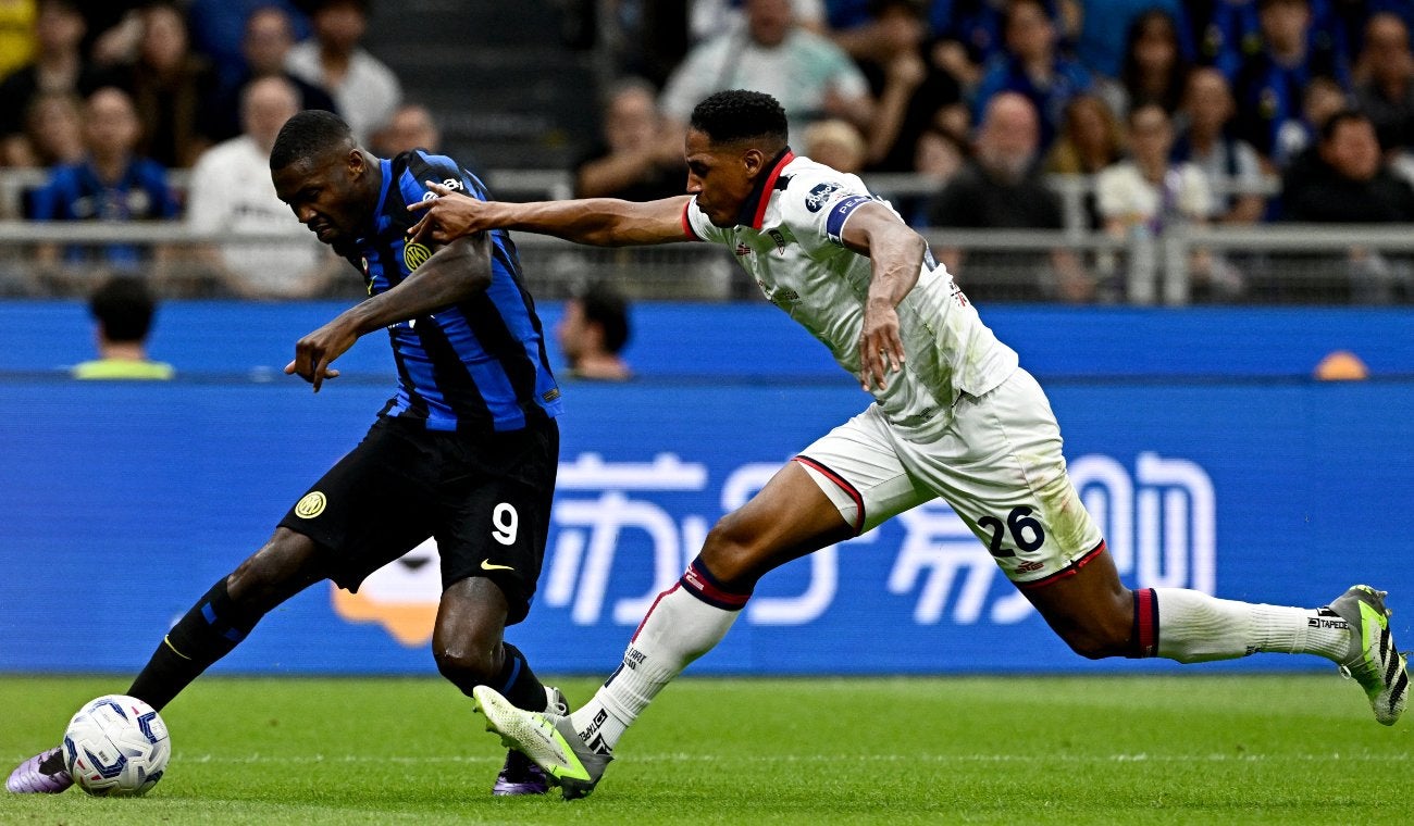 Yerry Mina en Cagliari