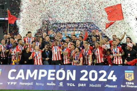 Estudiantes campeón