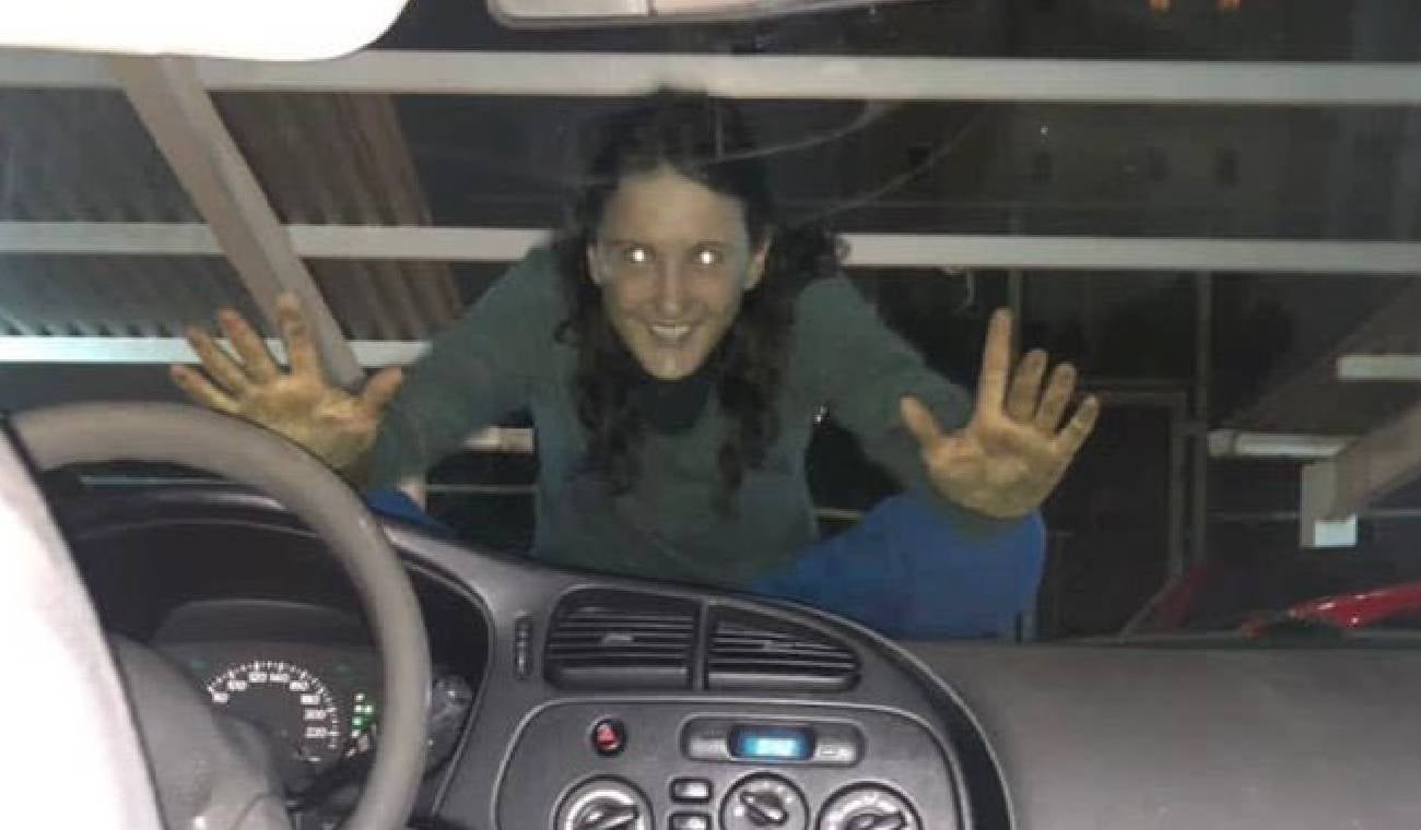 Acoso de mujer como en Bebé reno