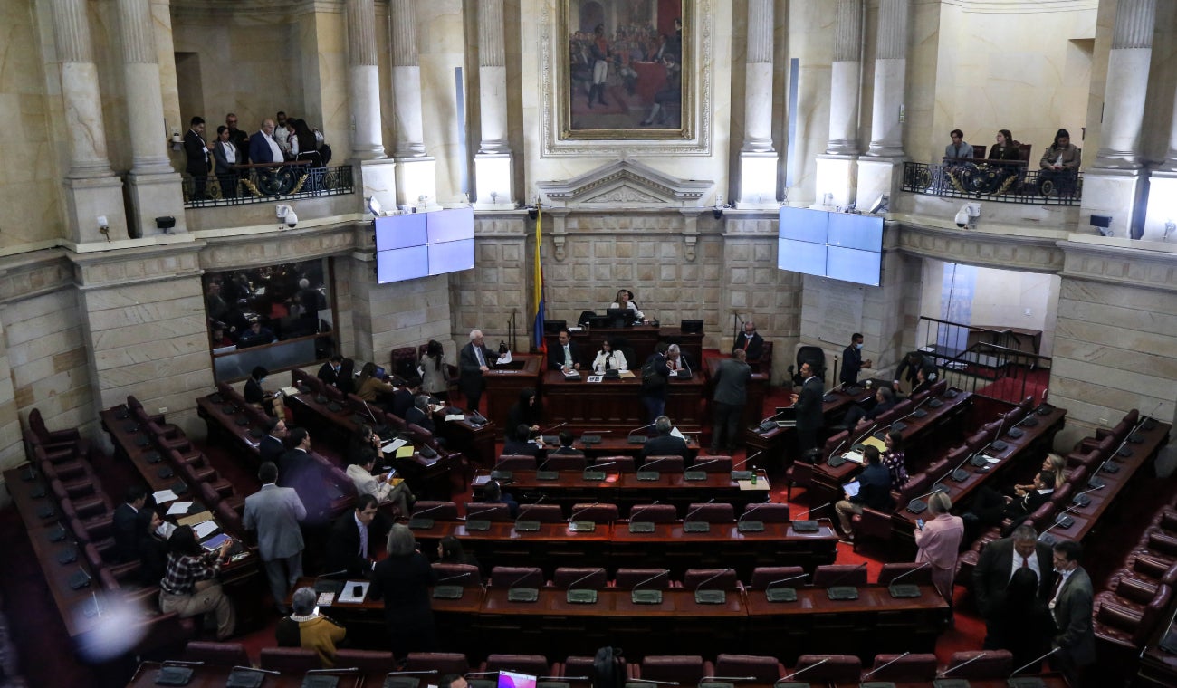 Radican ponencia de la reforma pensional con umbral de cotización en 2.3 salarios