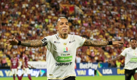 Dayro Moreno lleva 337 goles en su carrera