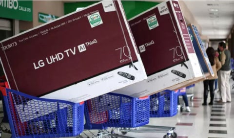 Televisores en carros de mercado